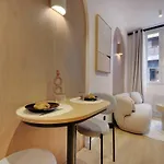 Charming - 16th District - Mobility Lease Apartmán