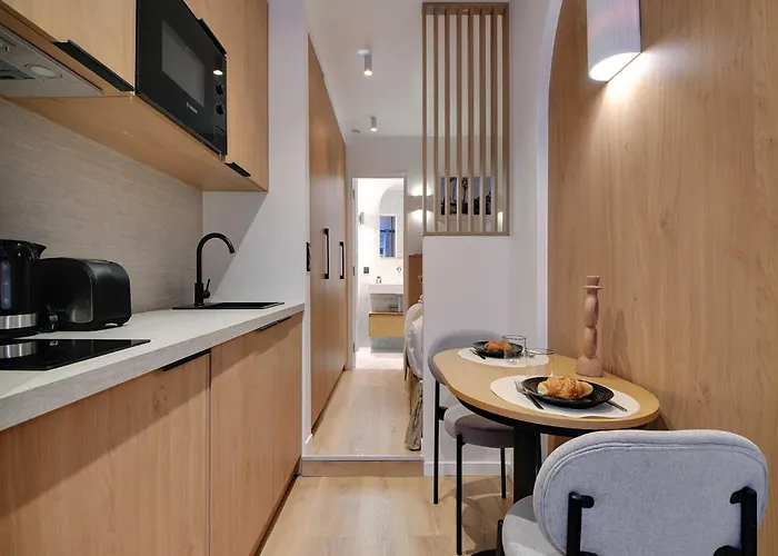 Appartement Charming - 16th District - Mobility Lease Paris